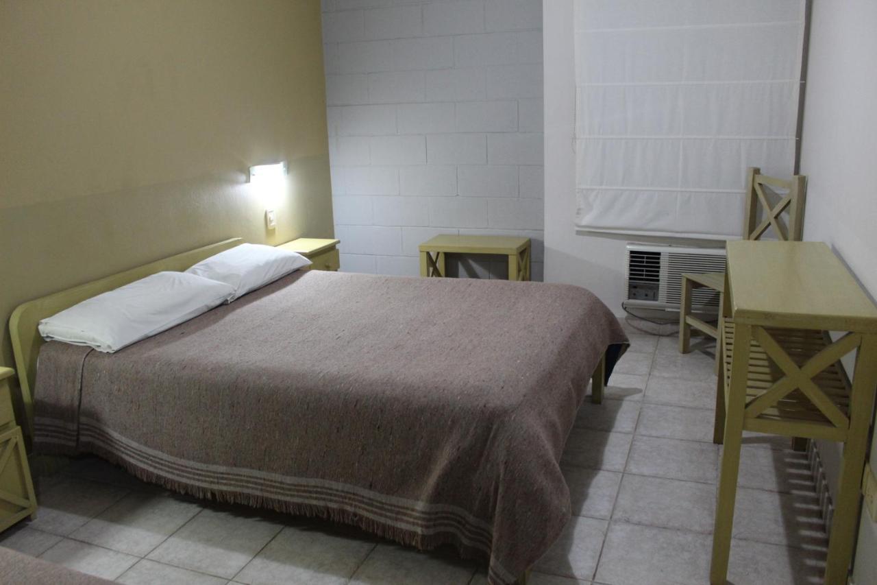 Hotel Barrancas San Pedro サン・ペドロ エクステリア 写真
